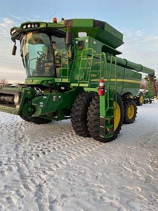 Image of John Deere S670 Image 0