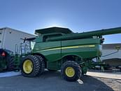 Thumbnail image John Deere S670 1