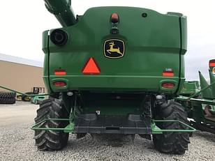 Main image John Deere S680 8