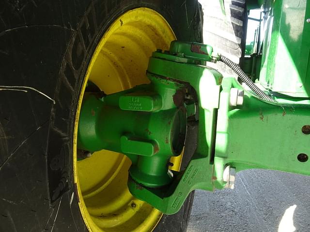 Image of John Deere S680 equipment image 4