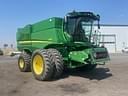 2016 John Deere S680 Image