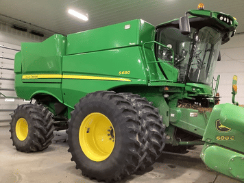 Main image John Deere S680