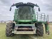 Thumbnail image John Deere S680 0