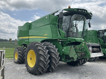 Main image John Deere S680