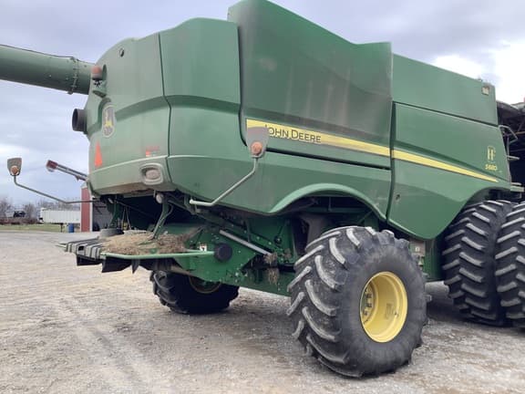 Image of John Deere S680 equipment image 4