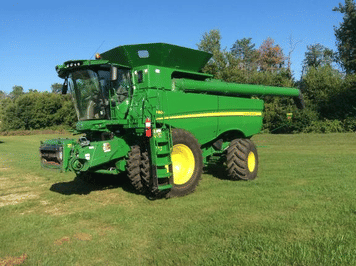 Main image John Deere S680