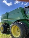 Thumbnail image John Deere S680 0