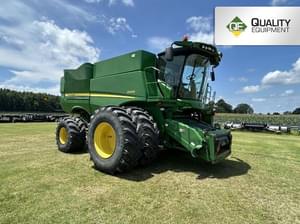 2016 John Deere S690 Image