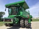 2016 John Deere S690 Image