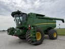 2016 John Deere S690 Image