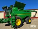2016 John Deere S690 Image