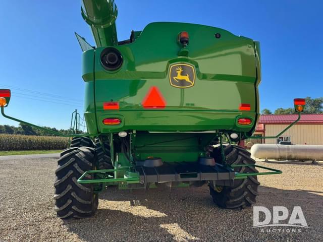 Image of John Deere S690 equipment image 3