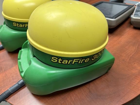 2016 John Deere StarFire 3000 Equipment Image0