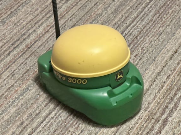 Main image John Deere StarFire 3000
