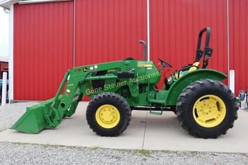 Main image John Deere 5055E