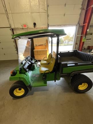 Image of John Deere Turf TX equipment image 1