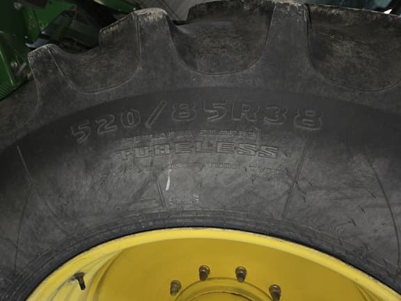 Image of John Deere W235 equipment image 3