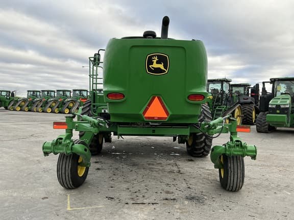 Image of John Deere W235 equipment image 3