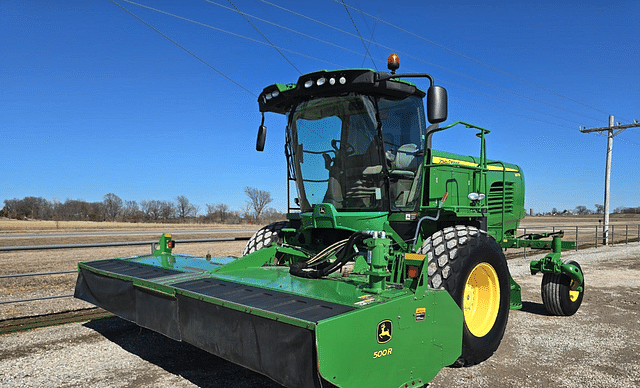 Image of John Deere W235 equipment image 1