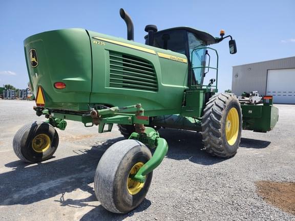 Image of John Deere W235 equipment image 4