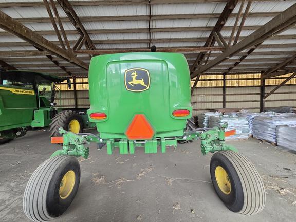 Image of John Deere W235 equipment image 3