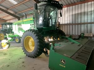 2016 John Deere W235 Image
