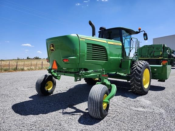 Image of John Deere W235 equipment image 2