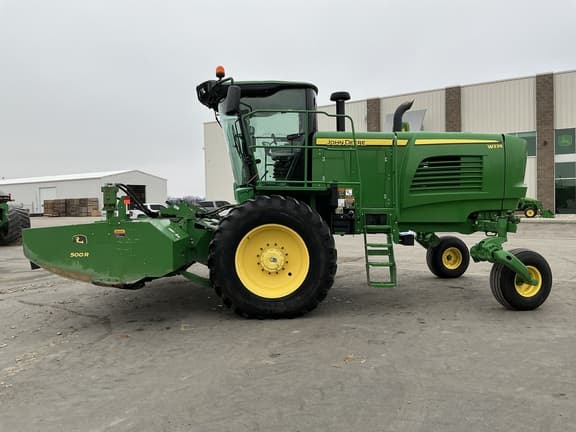 Image of John Deere W235 equipment image 1
