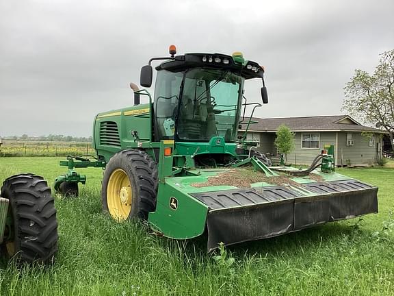 Image of John Deere W235 equipment image 4