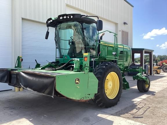 Image of John Deere W235 equipment image 1