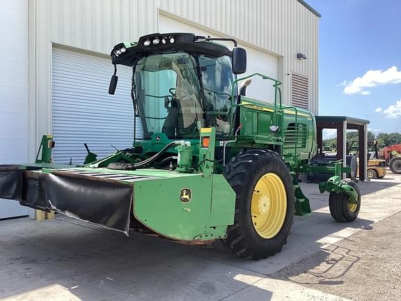 Image of John Deere W235 equipment image 1