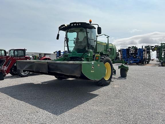 Image of John Deere W235 equipment image 1