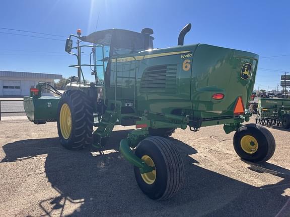 Image of John Deere W260 equipment image 2