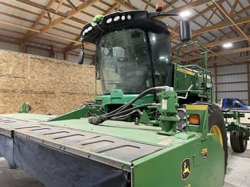 Main image John Deere W260