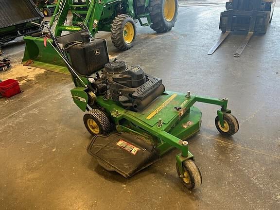 Image of John Deere WG32A Primary Image