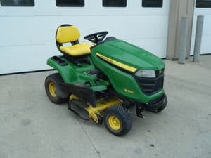 2016 John Deere X330 Image