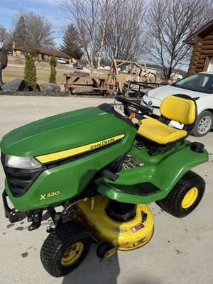 2016 John Deere X330 Image