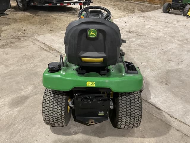 Image of John Deere X330 equipment image 3