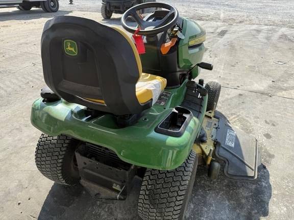 Image of John Deere X350 equipment image 4