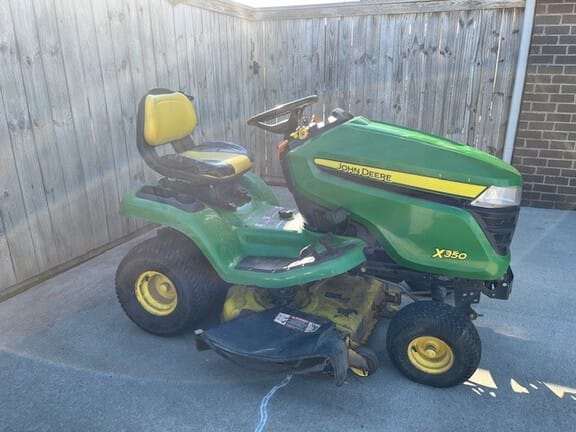 2016 John Deere X350 Equipment Image0