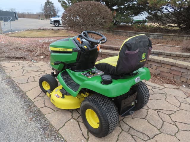 Image of John Deere X350 equipment image 3