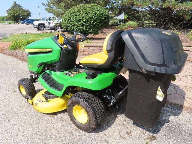 Image of John Deere X350 equipment image 3