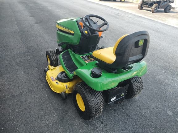 Image of John Deere X350 equipment image 3
