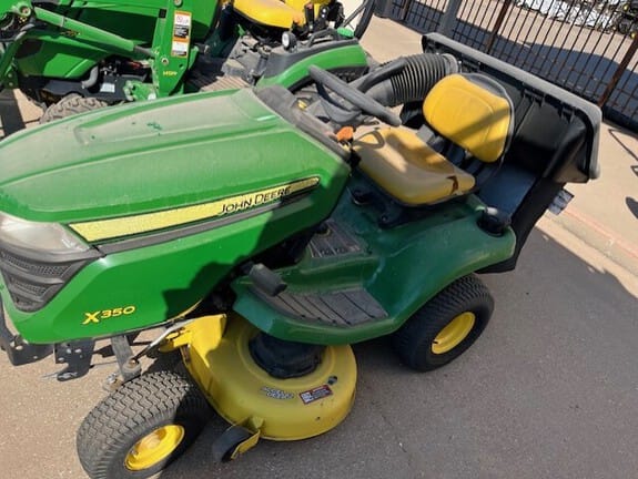 2016 John Deere X350 Equipment Image0