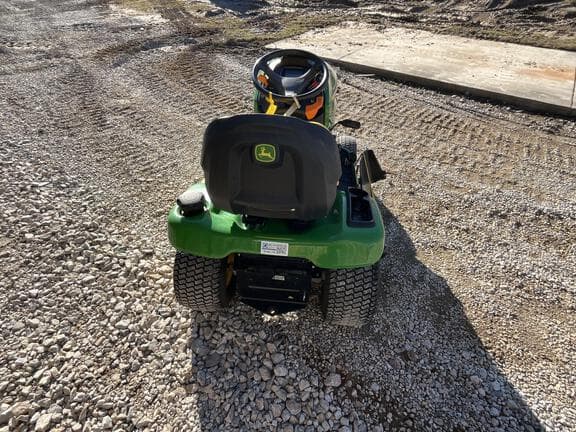 Image of John Deere X350 equipment image 3