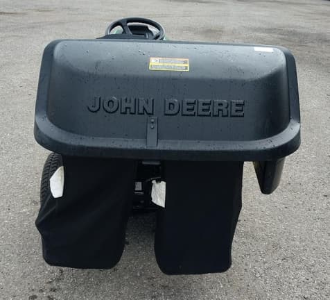 Image of John Deere X350 equipment image 4