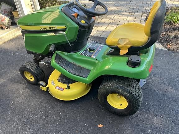 Image of John Deere X350 equipment image 1