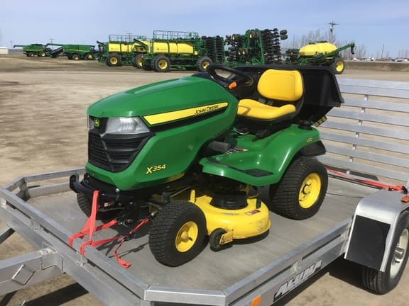 Image of John Deere X354 equipment image 3