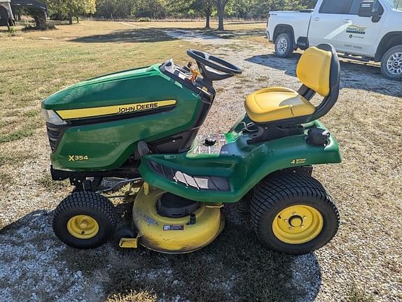 Image of John Deere X354 equipment image 4