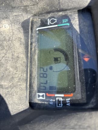 Image of John Deere X370 equipment image 3